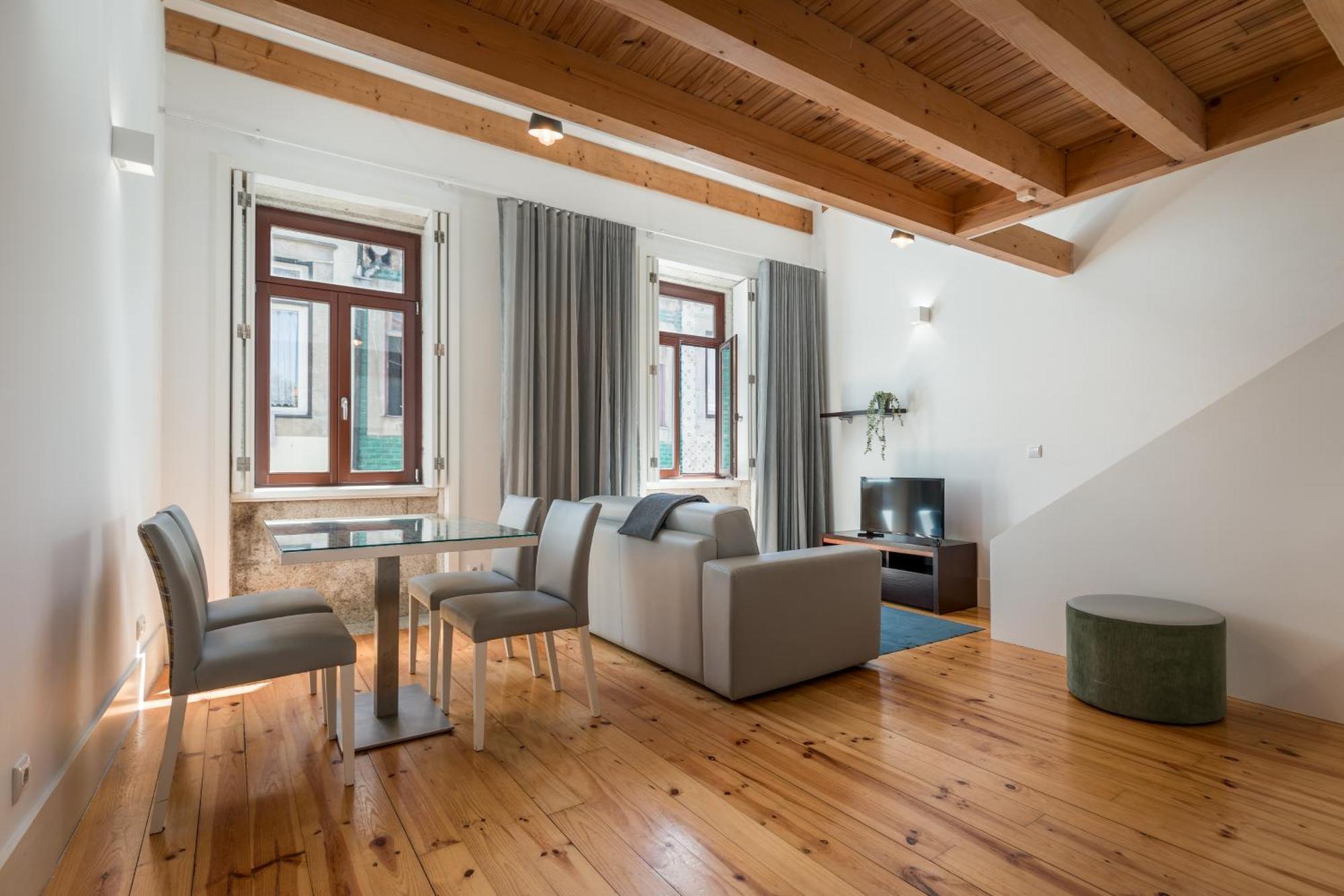Bra.Com Apartments Oporto Pinheiros ภายนอก รูปภาพ