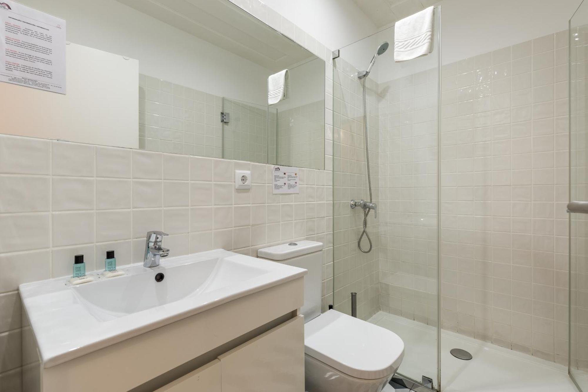Bra.Com Apartments Oporto Pinheiros ภายนอก รูปภาพ